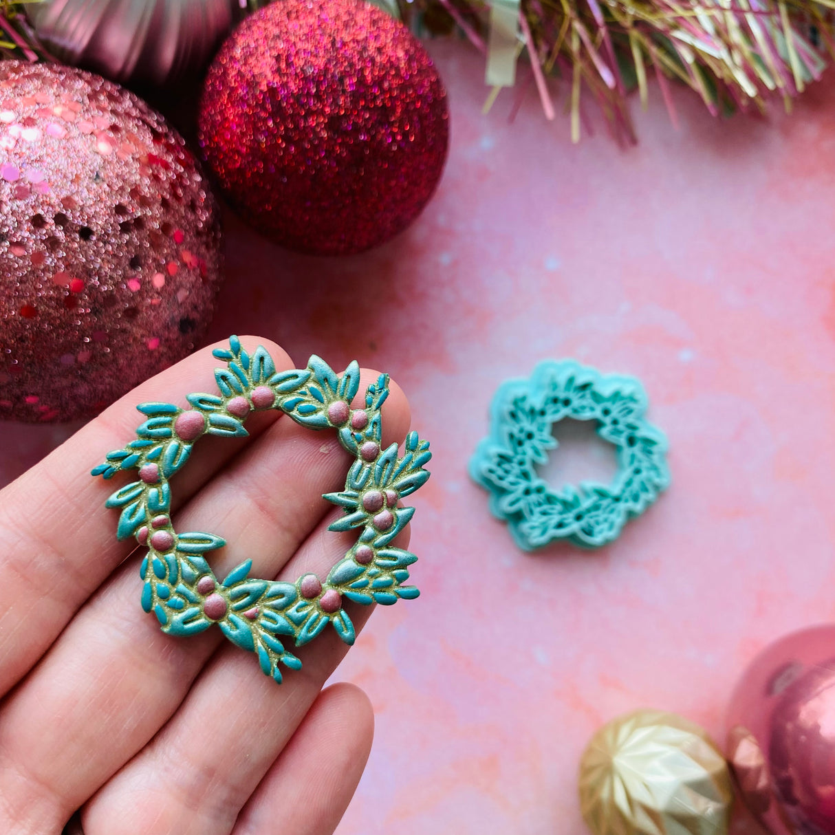 Folk Wreath Cutter