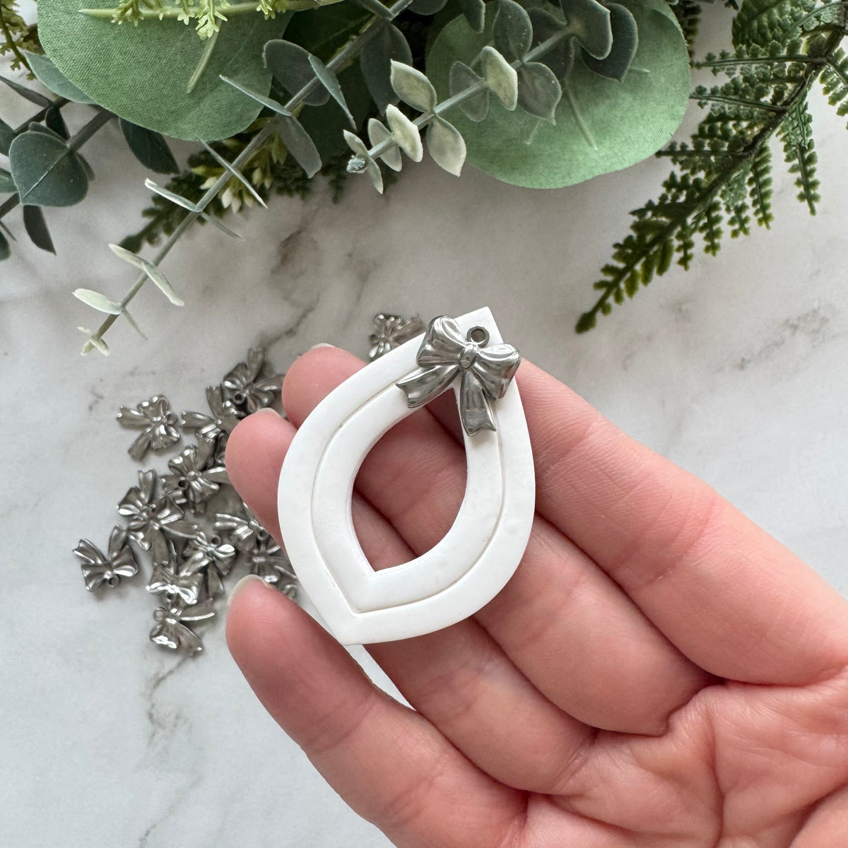 Classic Bow Charms - Stainless Steel - 10 pack