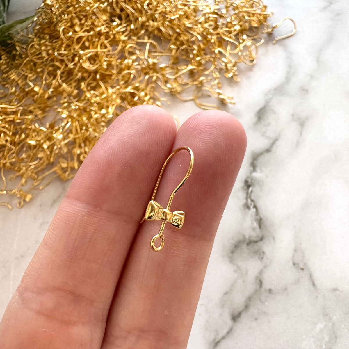 Bow Hook - Gold Plated Stainless Steel (Vertical Loop)