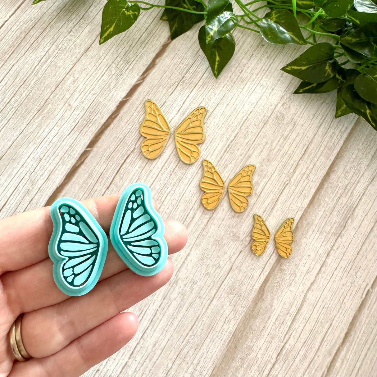 Monarch Butterfly Wing Cutter