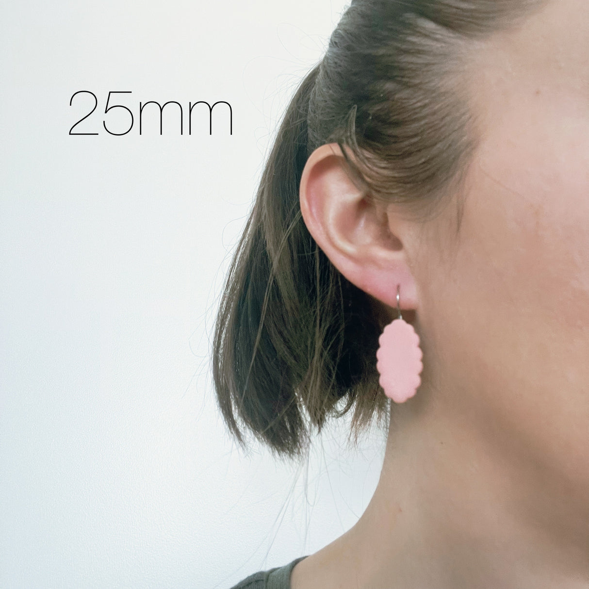 Scalloped Elongated Oval Cutter