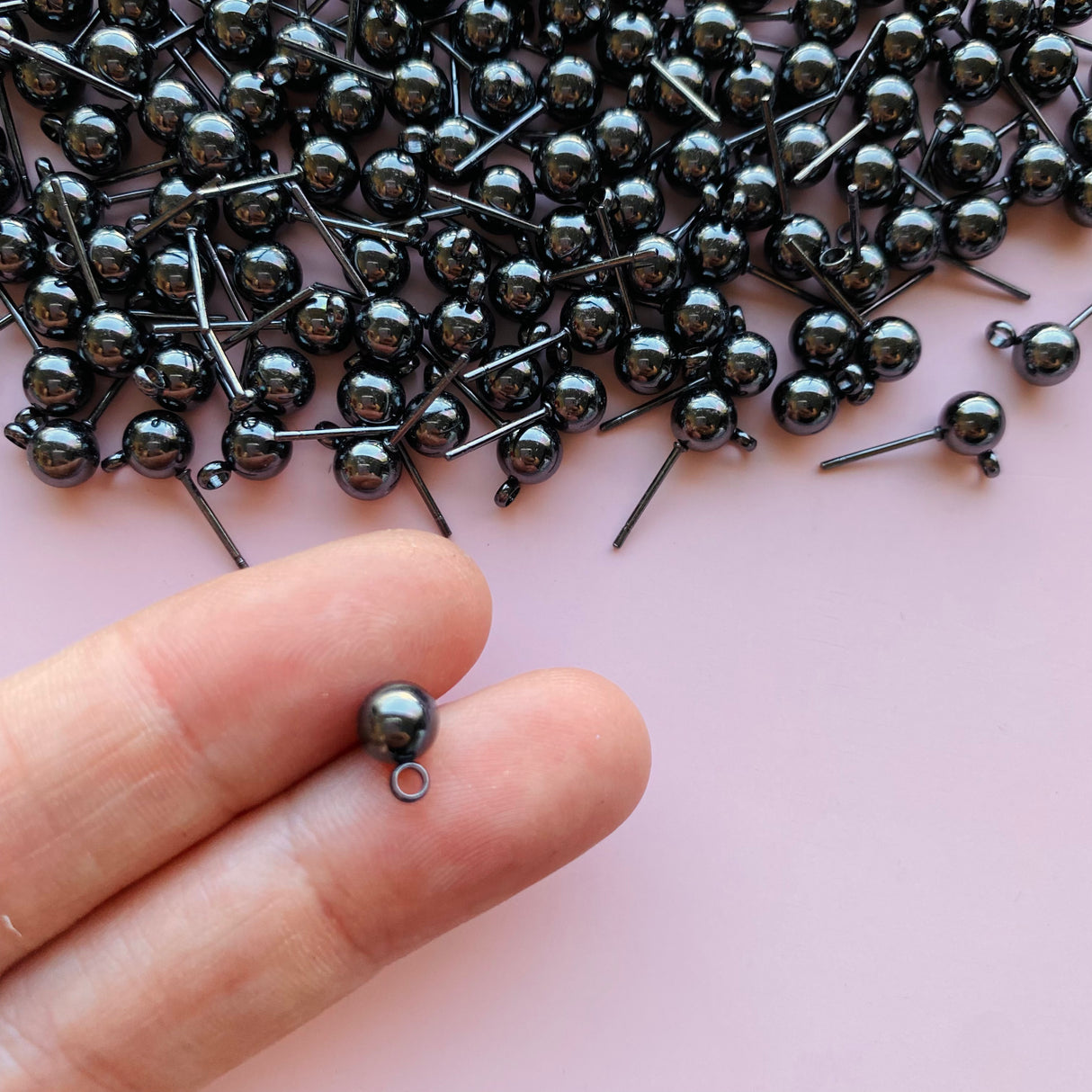 6mm Ball Posts with Loop - Gunmetal Grey