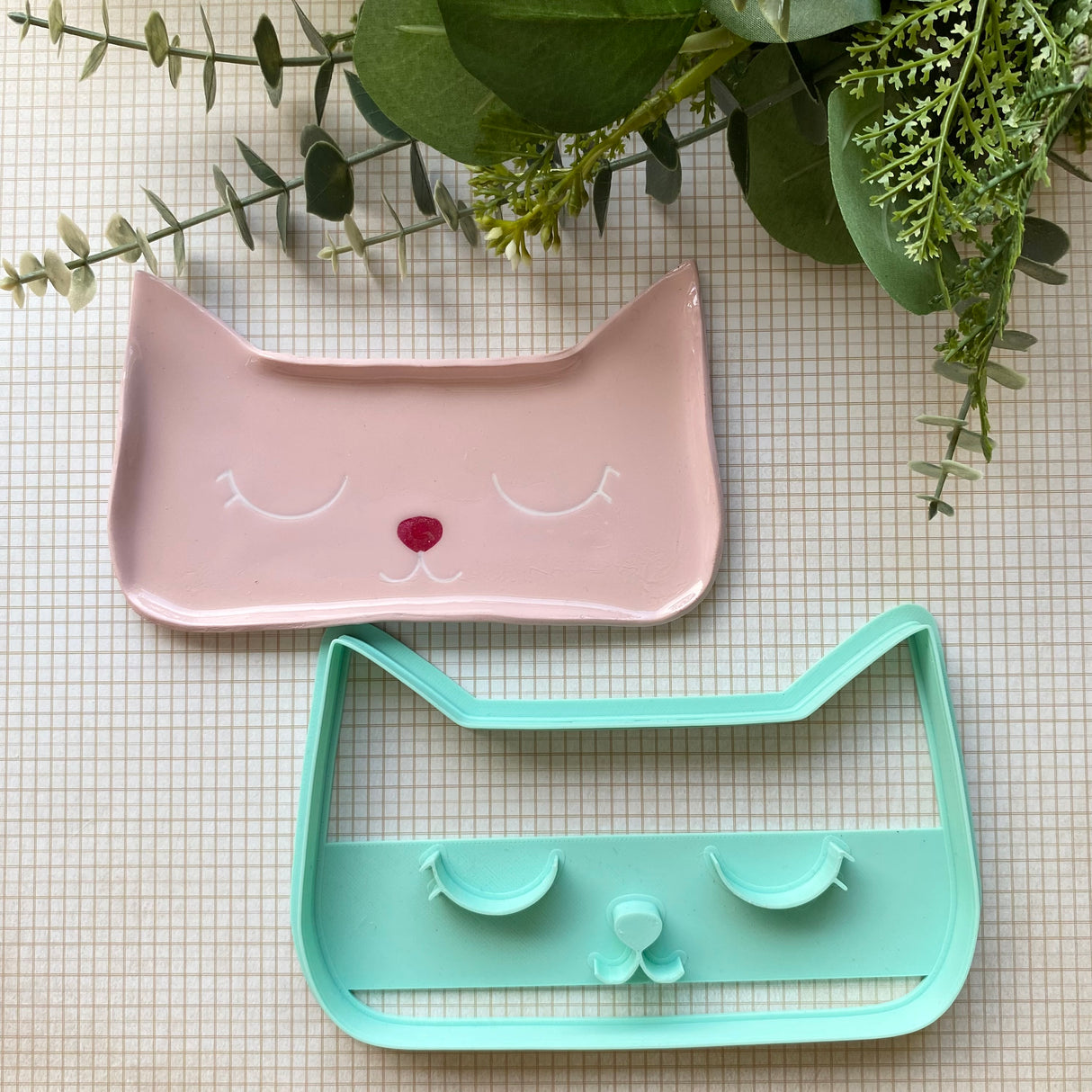 Cat Glasses Tray