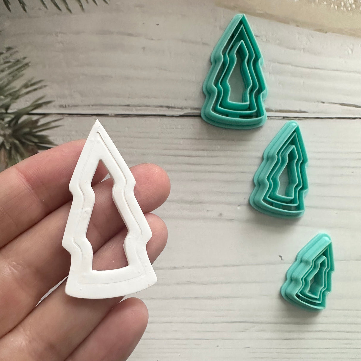 Christmas Tree Inset Hoopla Cutter