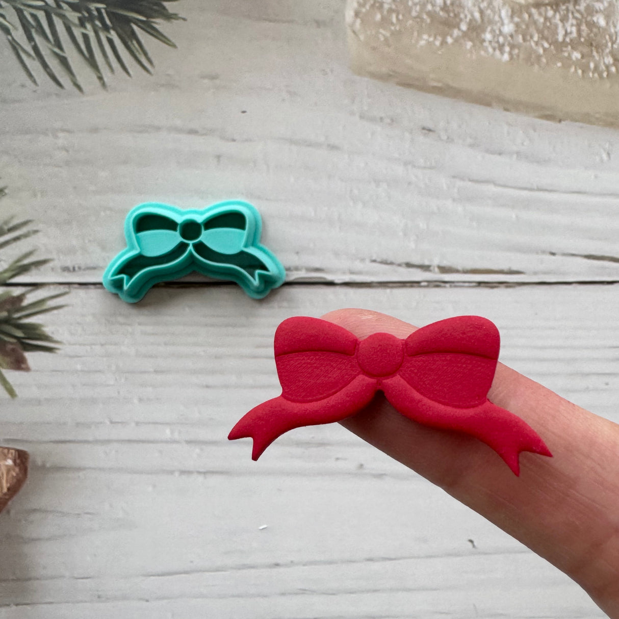 Outstretched Bow Cutter