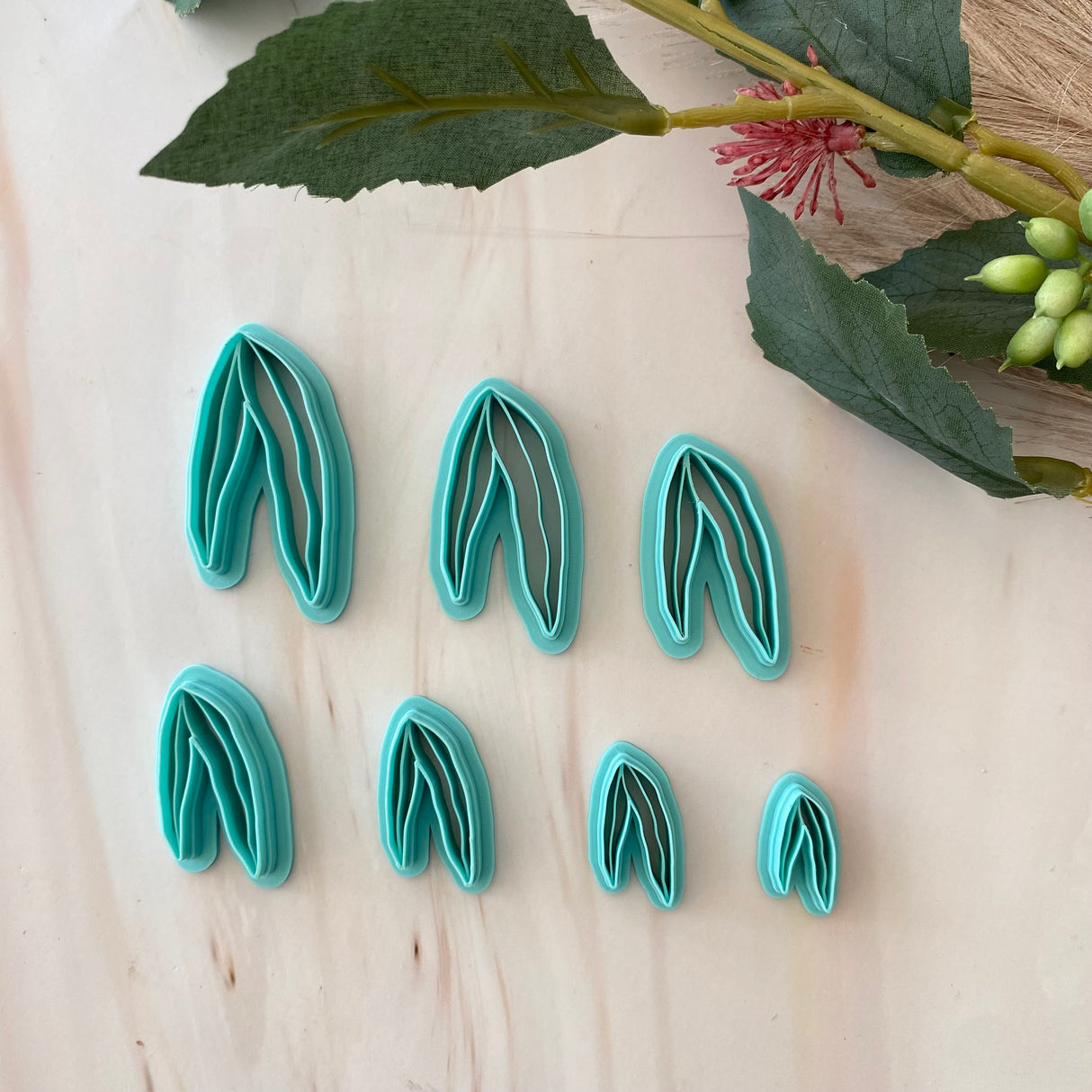 Gum Leaf Duo Cutter