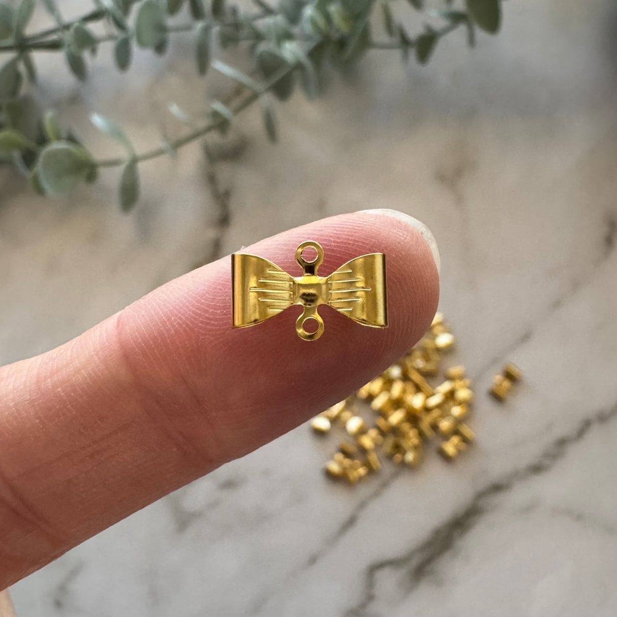 Bow Connector Charms - Gold Plated Stainless Steel - 20 pack