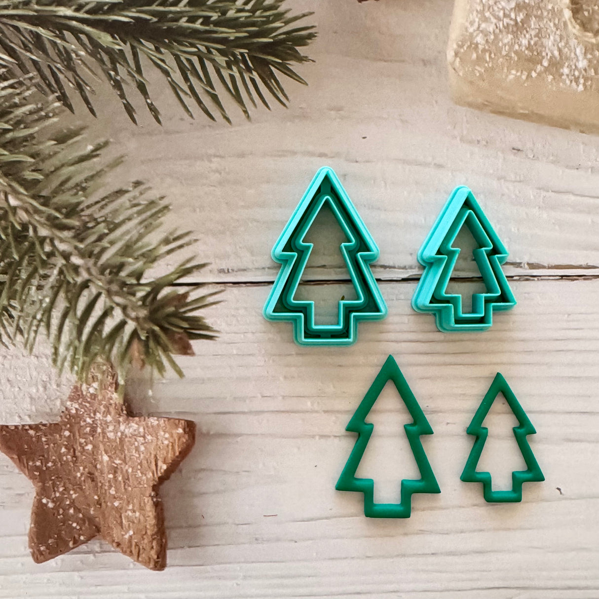 Christmas Tree Outline Hoopla Cutter