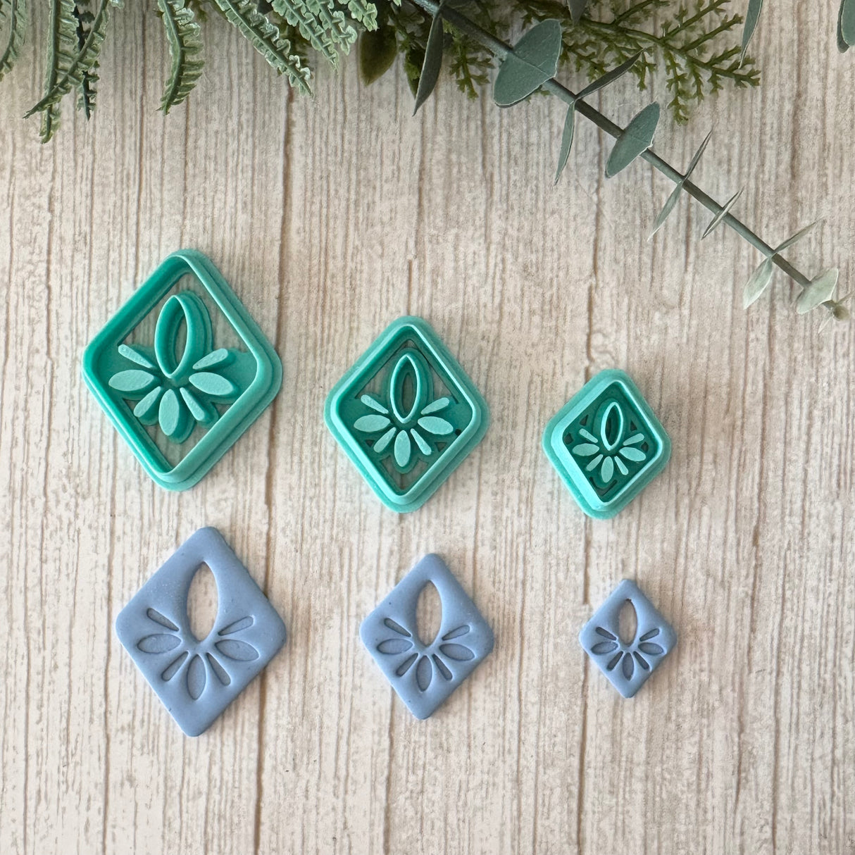 Rounded Diamond Tile Hoopla Cutter