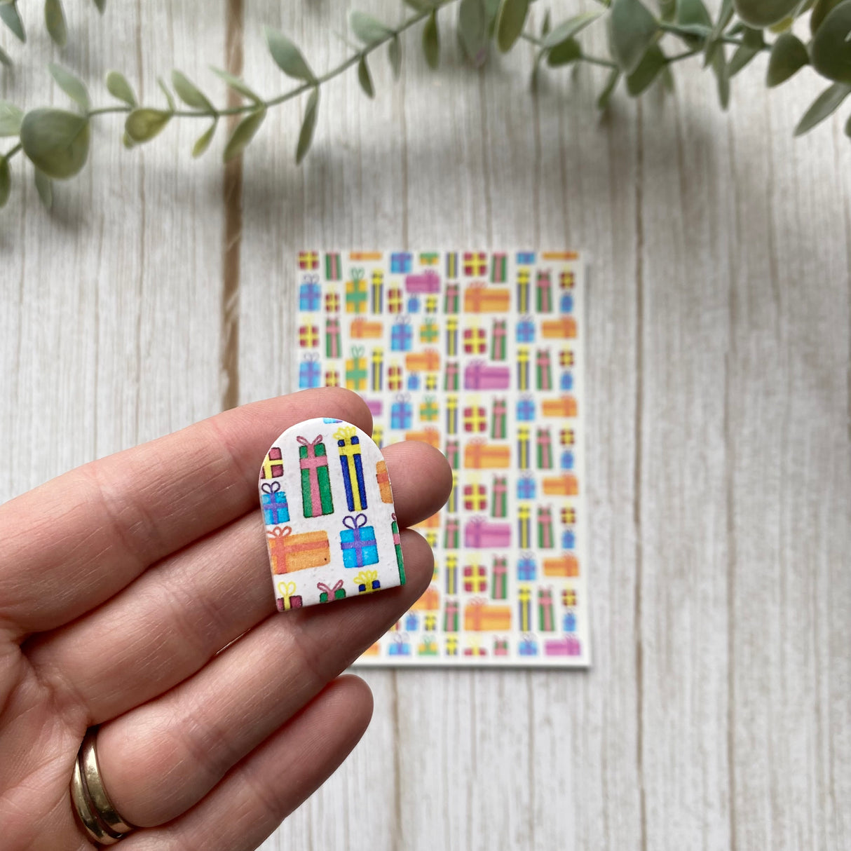 Pretty Present - Water Soluble Transfer