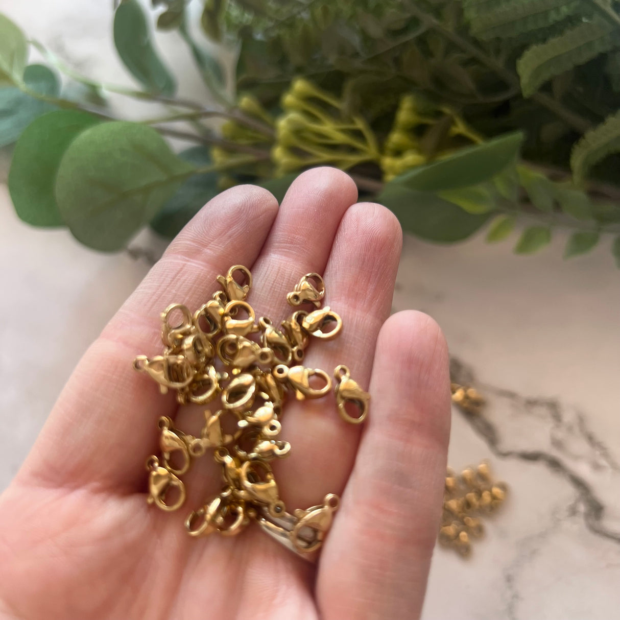 Lobster Clasps 10mm - Gold Plated Stainless Steel - 20 pack
