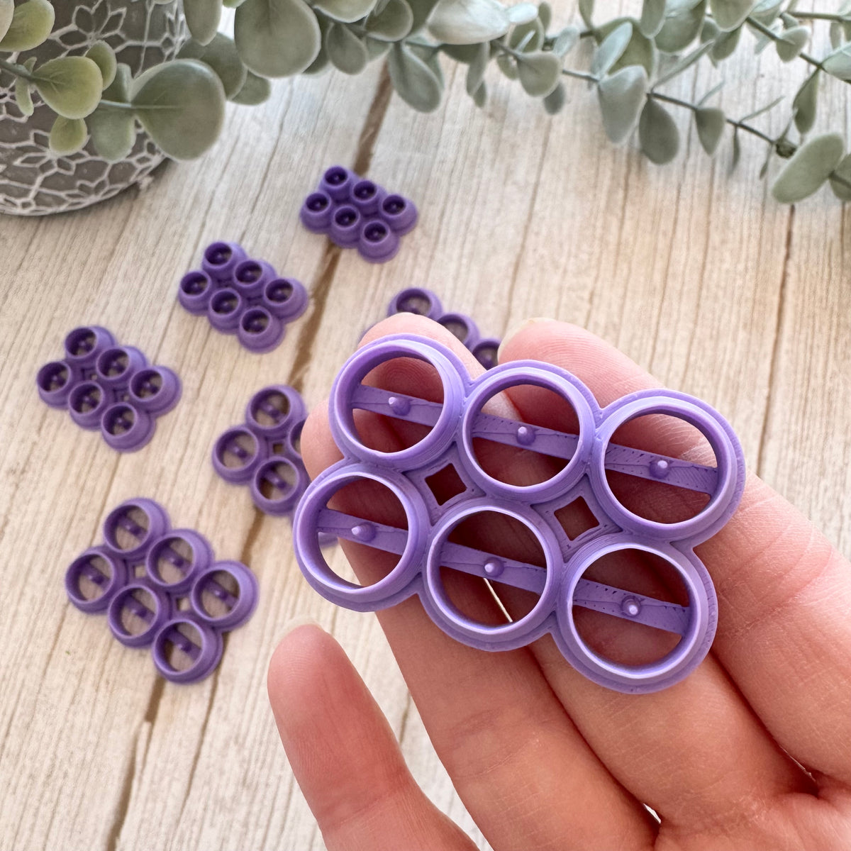 Stud Embedding Multi-cutters