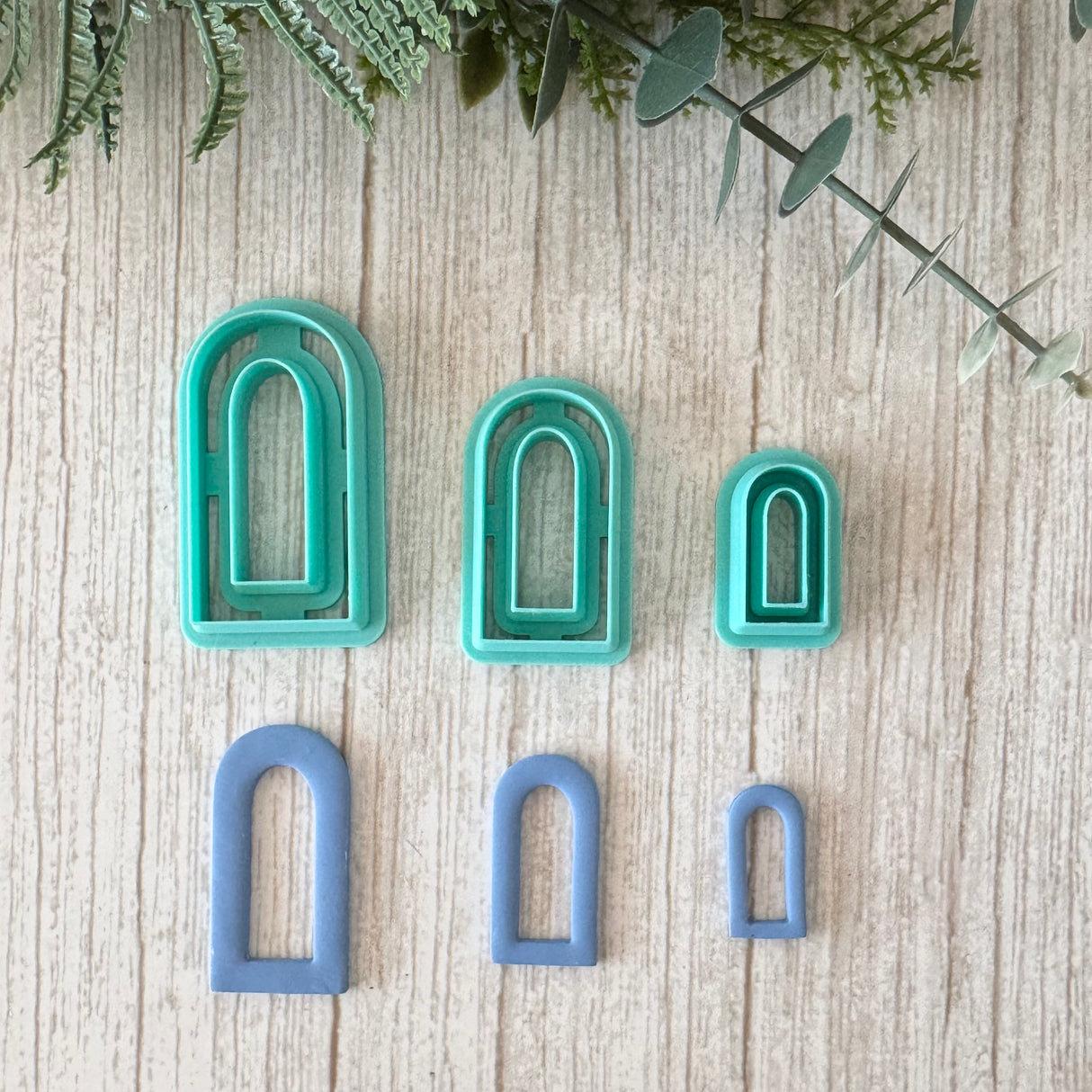 Elongated Arch Hoopla Cutter
