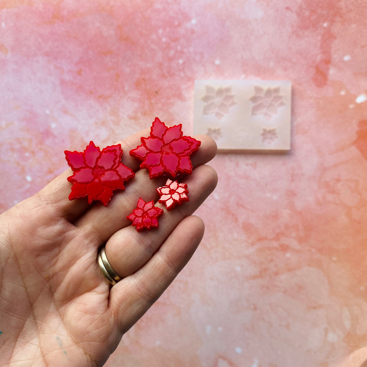 Poinsettia Mould