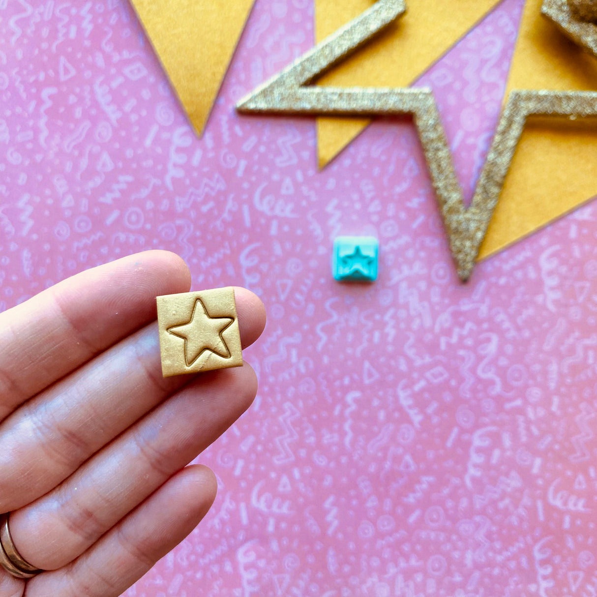 Star Outline Stamp