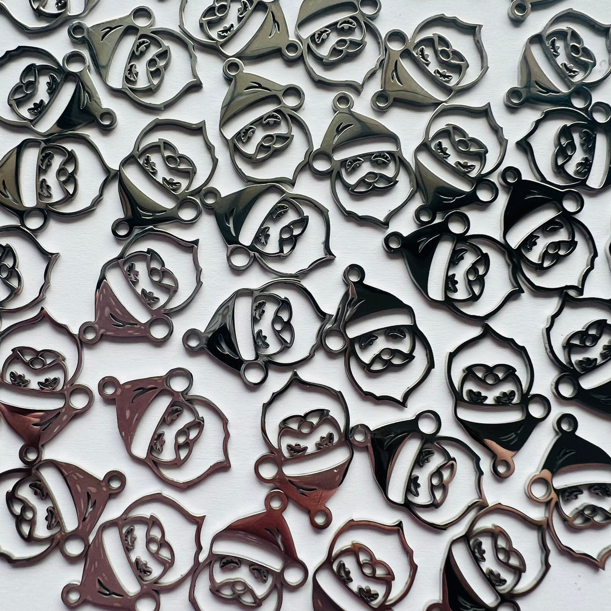 Santa Charms - Stainless Steel - 10 pack