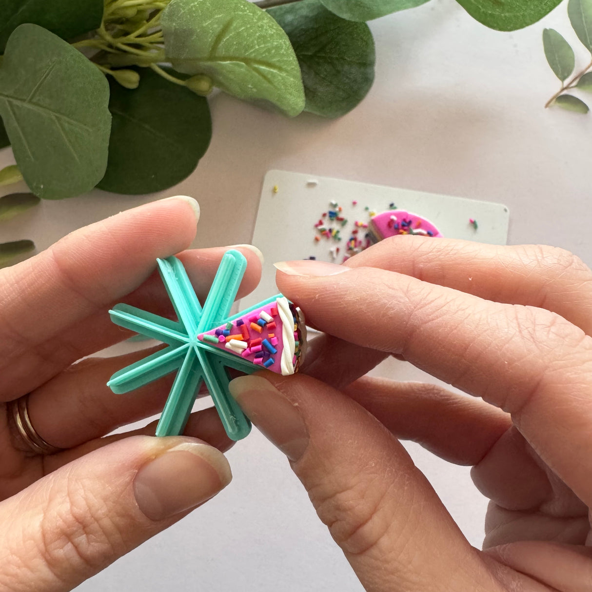 Cake Miniature Cutter + Stamp Set