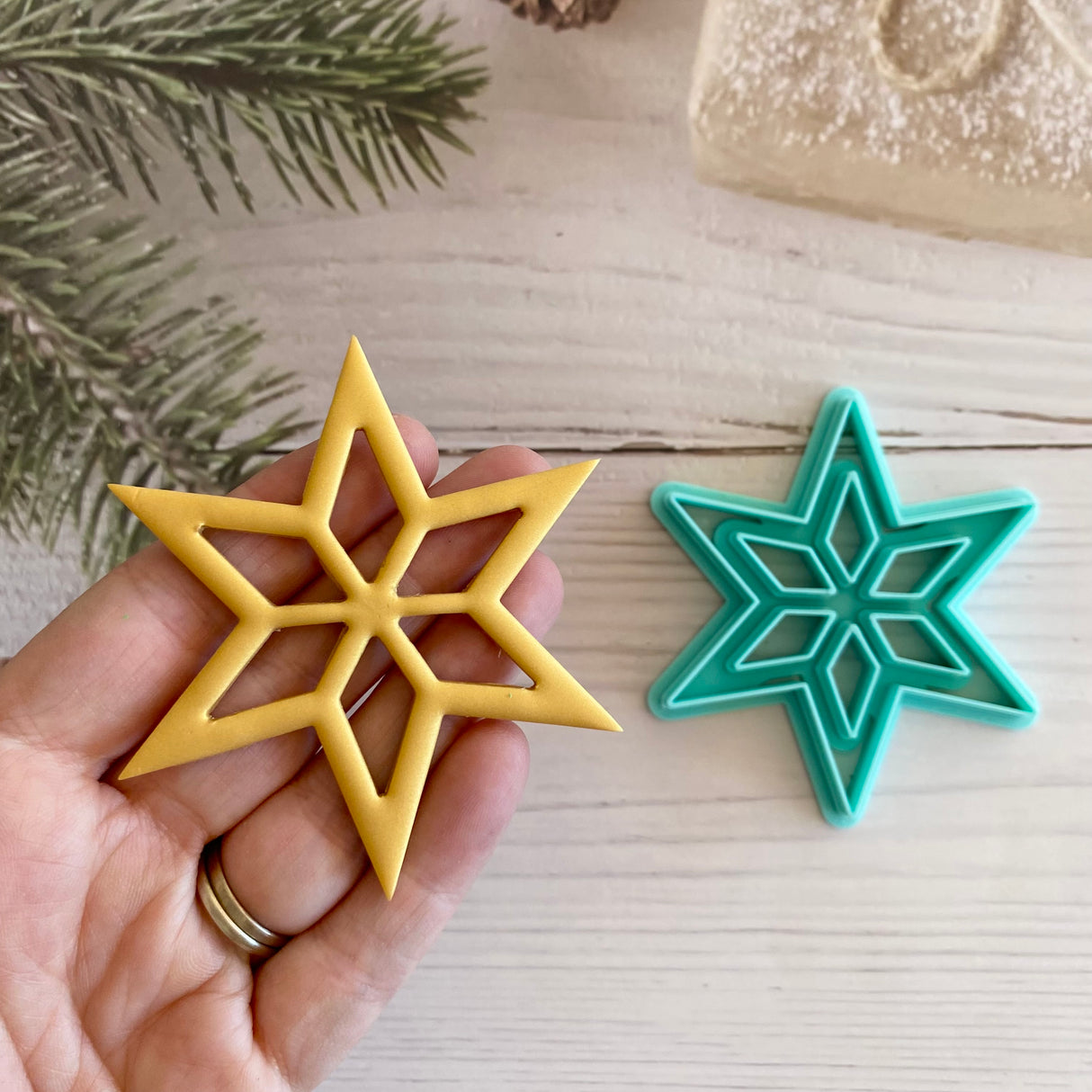 6-pointed Star Cut-out Christmas Decoration Cutter