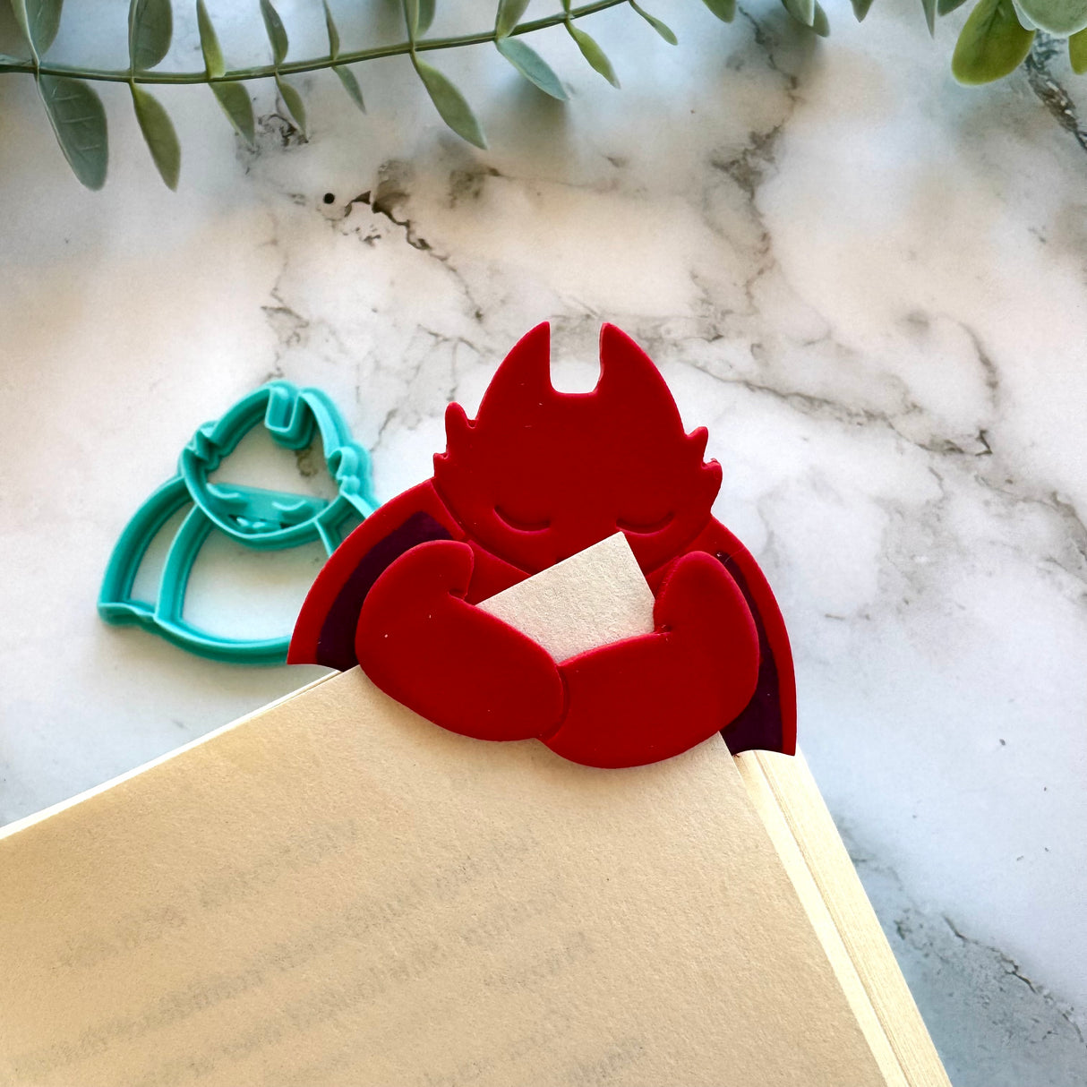 Open Wing Dragon Book Snuggle - Bookmark Cutter Set