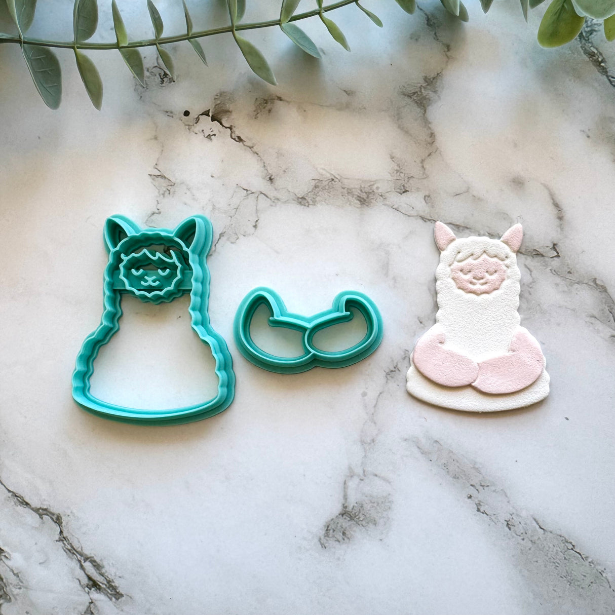 Llama Book Snuggle - Bookmark Cutter Set