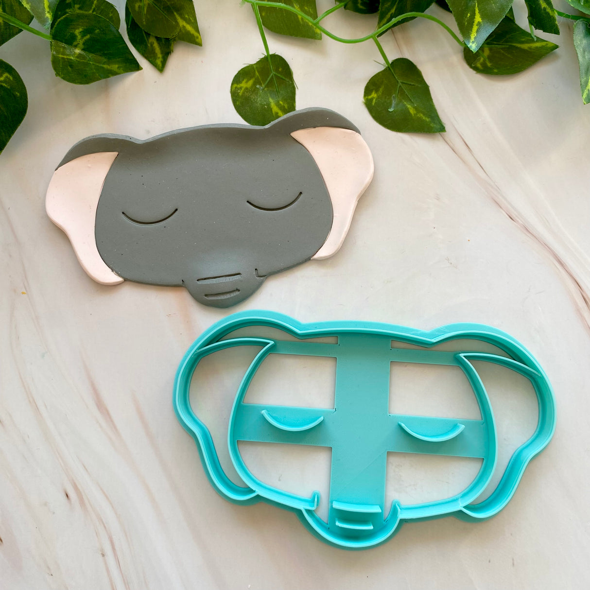 Elephant Glasses Tray