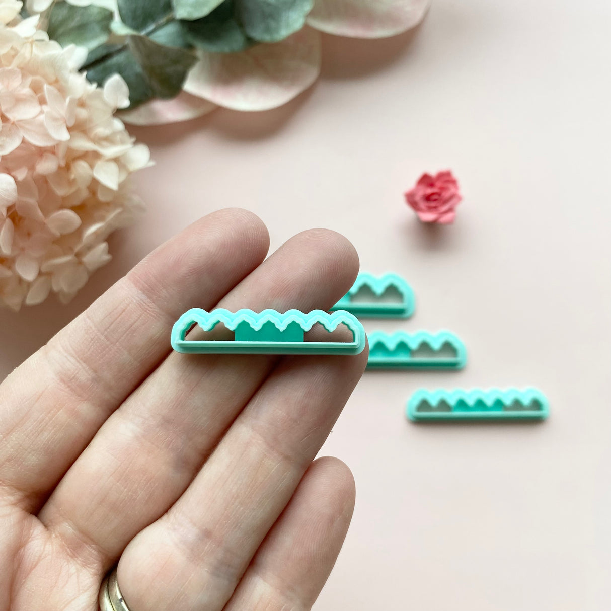 Rose Bud Roll-up Cutter