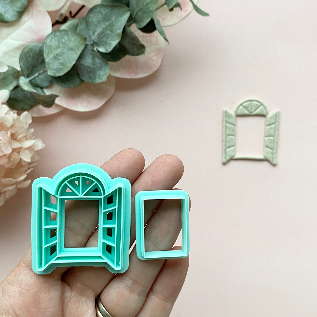 Open French Window Cutter