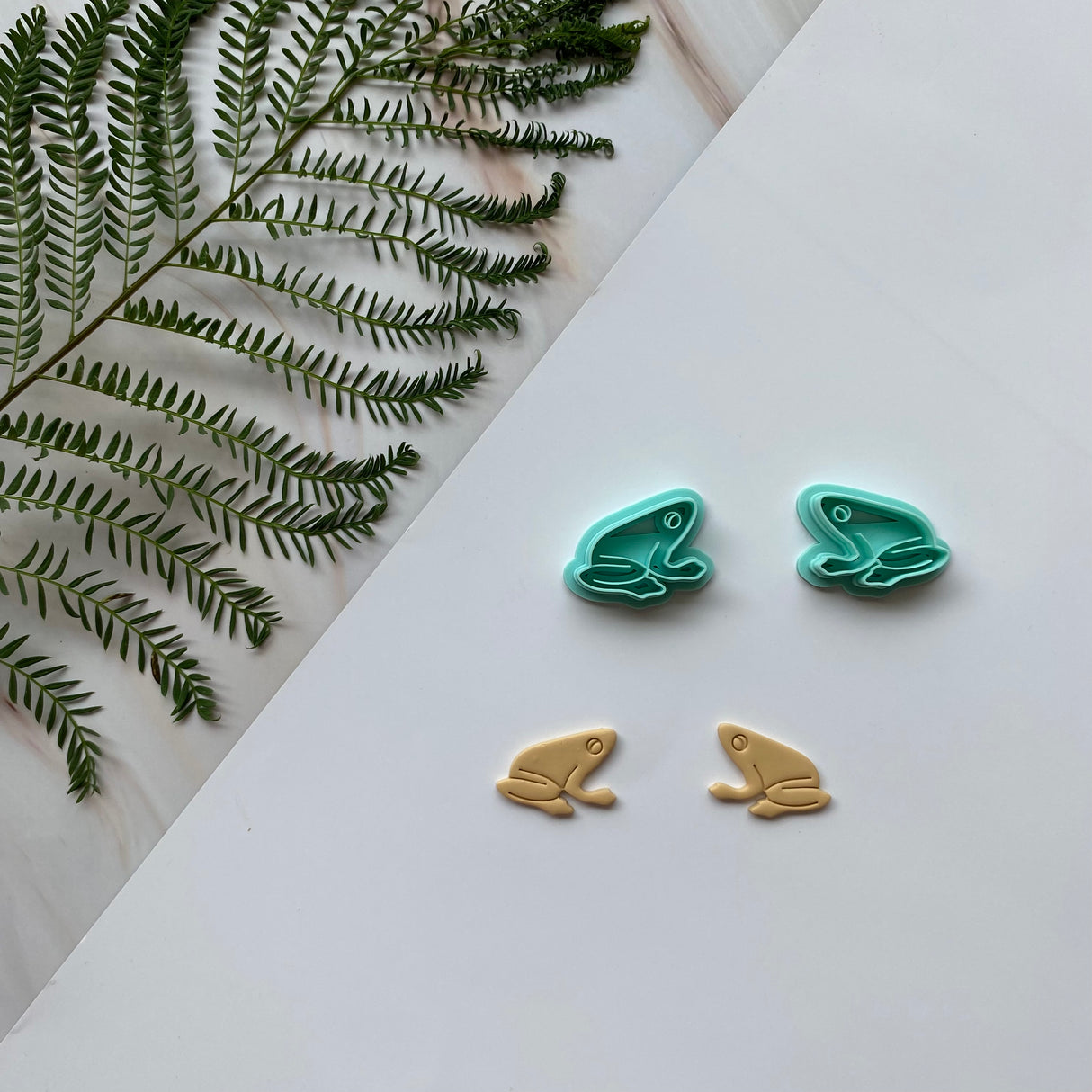 Frog Mirrored Cutter Set