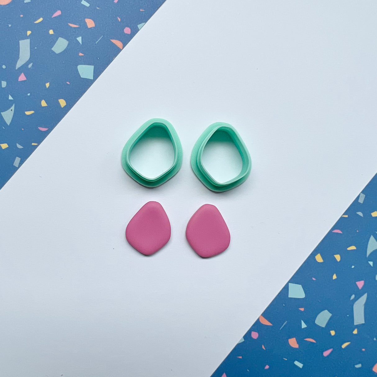Pebble Mirrored Cutter Set