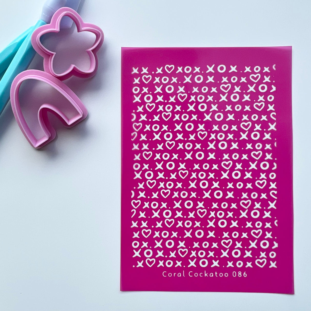 Kisses and Hugs Silk Screen