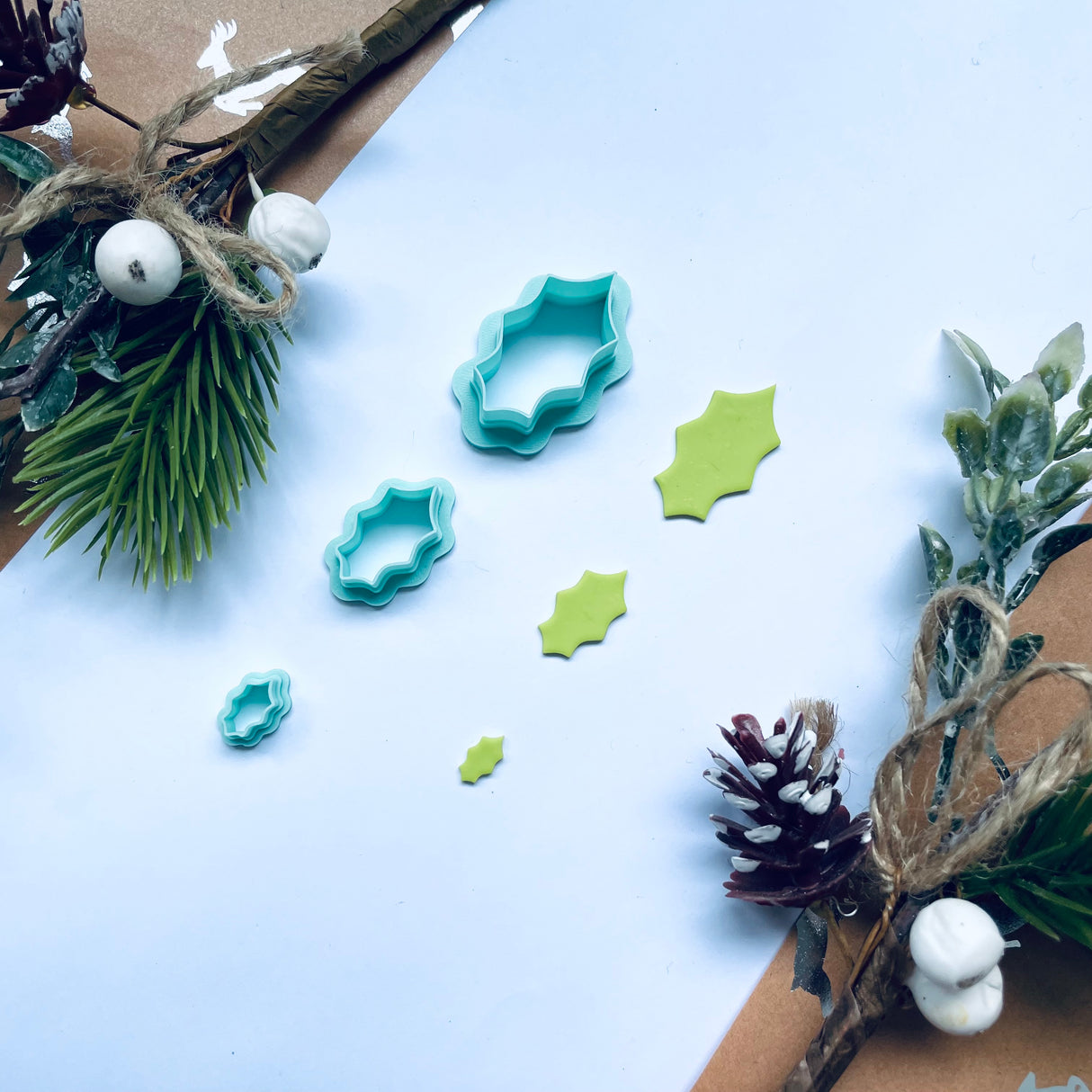 Holly Leaf Cutter