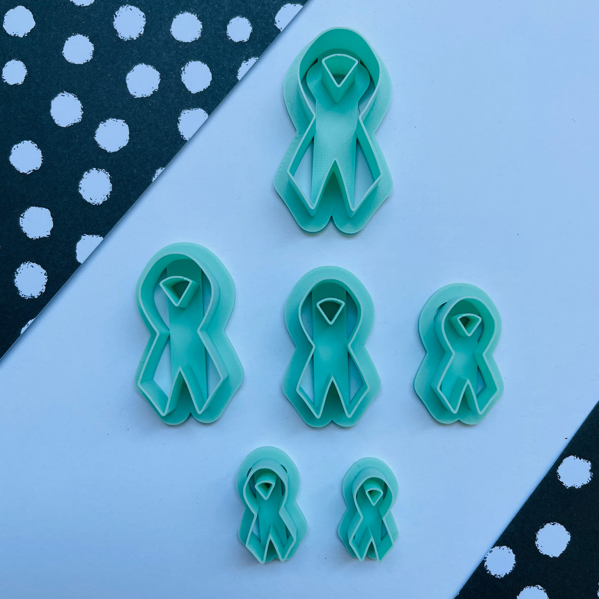Awareness Ribbon with Hole Cutter
