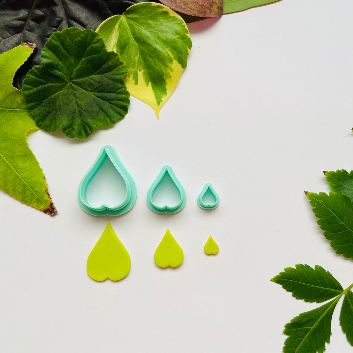 Pointed Ivy Leaf Cutter