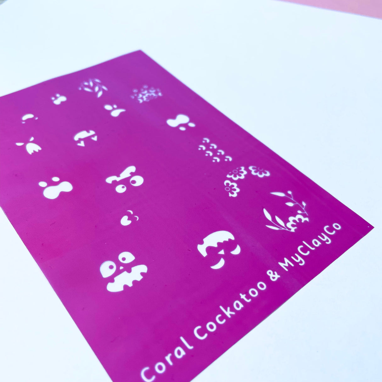 Cute Ghost Silk Screen