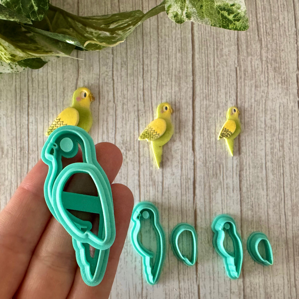 Parrot Bird Stacks Cutter Set