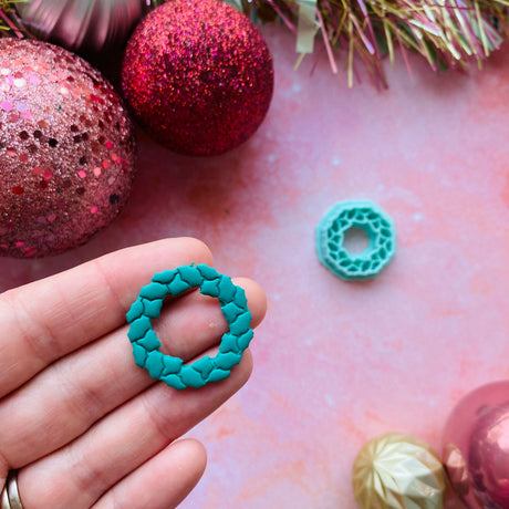 Holly Wreath Cutter