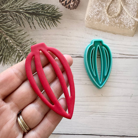 Elongated Bauble Cut-out Decoration Cutter