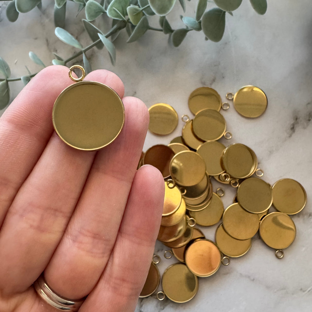 20mm Minimalist Earring Pendant Bezel with top loop - Gold Plated Stainless Steel