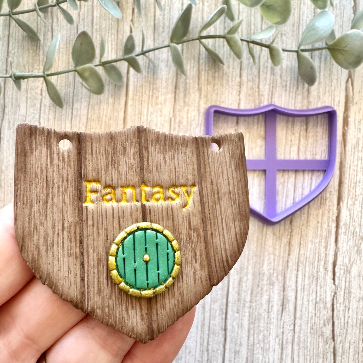 Shield Bookshelf Tavern Sign Cutter
