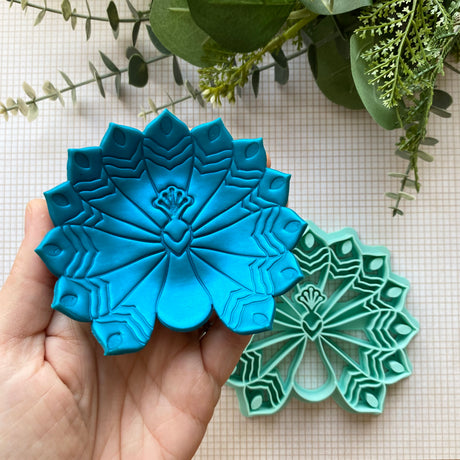 Peacock Decor Cutter