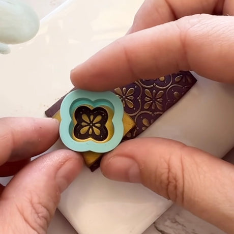 Clover Shadow Box Cutter