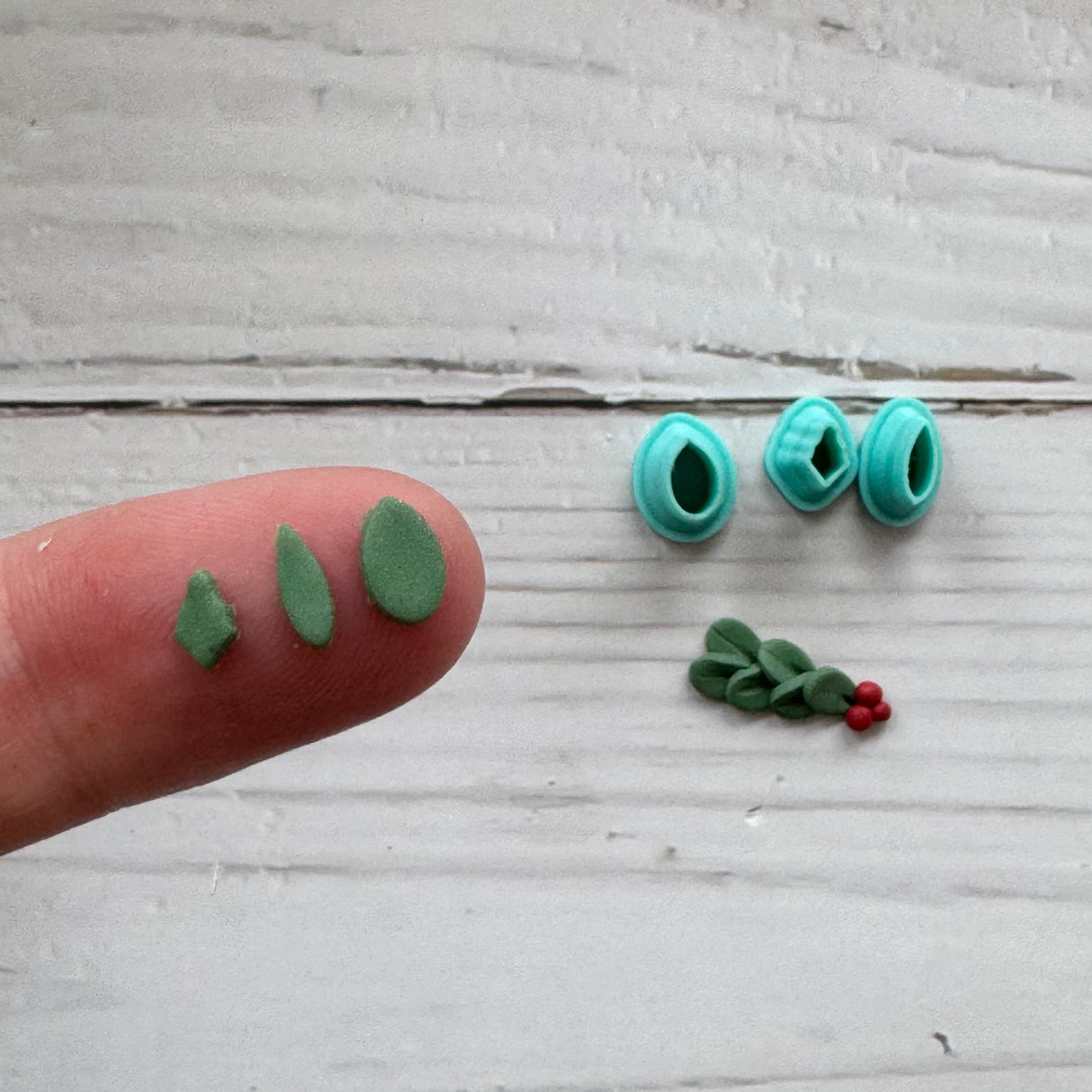 Christmas Leaf Micro Cutters - 3 Piece Set