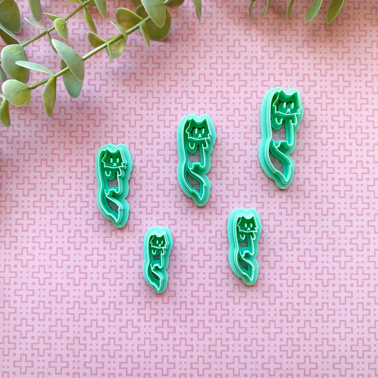 Dangle Kitty Cutter