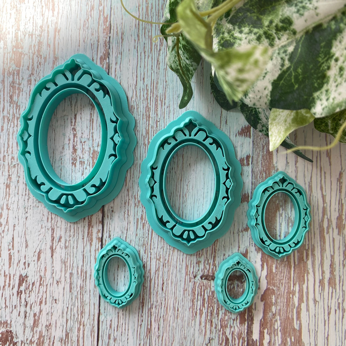 Mirror Mirror Frame Cutter
