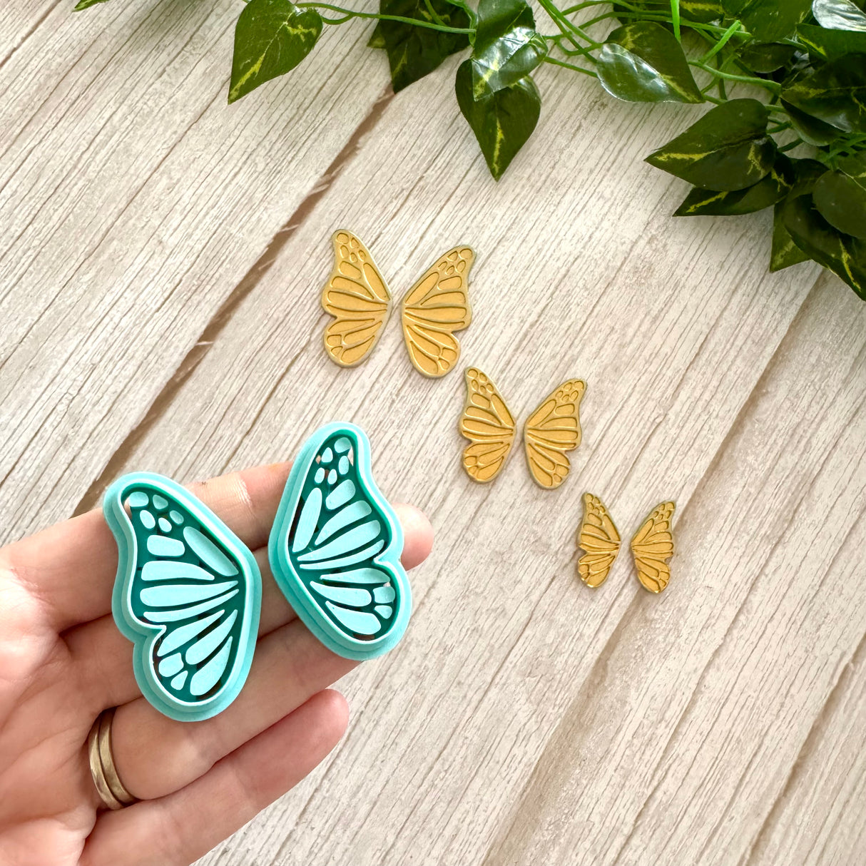 Monarch Butterfly Wing Cutter