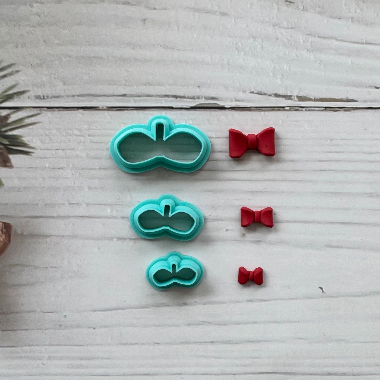 3D Bow Tie Cutter