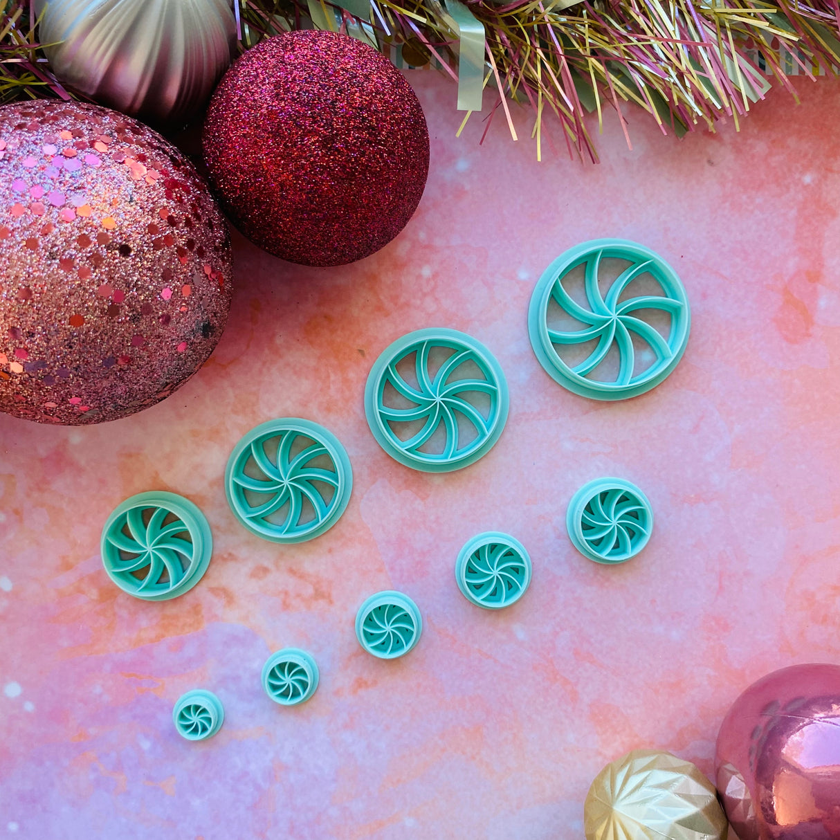 Peppermint Swirl Lolly Cutter