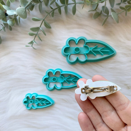 Spring Daisy Hair Clip Cutter