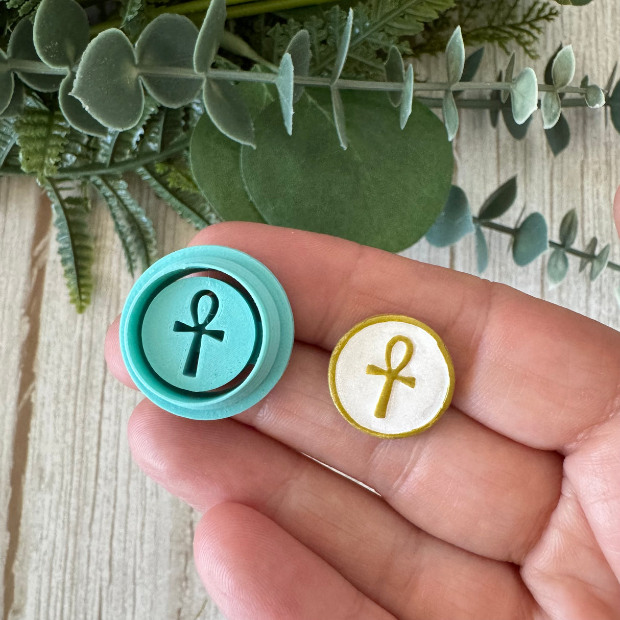 Ankh Faux Enamel Charm Cutter