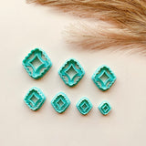 Scalloped Diamond Hoopla Cutter